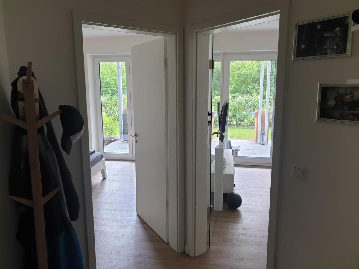 Schones Privatzimmer In Einem Neubau Oldenburg Exterior foto